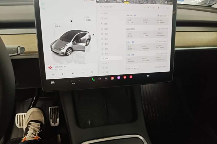Used Tesla Model Y 2022 Rear-Wheel-Drive Version Audio And AC Panel