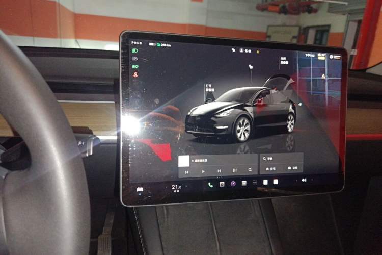 Used Tesla Model Y 2022 Revised Version Rear-Wheel Drive Audio And AC Panel