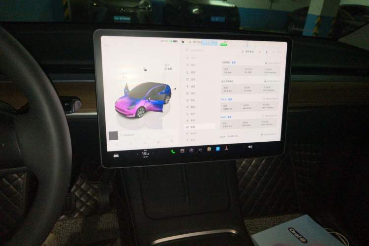 Used Tesla Model Y 2022 Revised Version Rear-Wheel Drive Audio And AC Panel