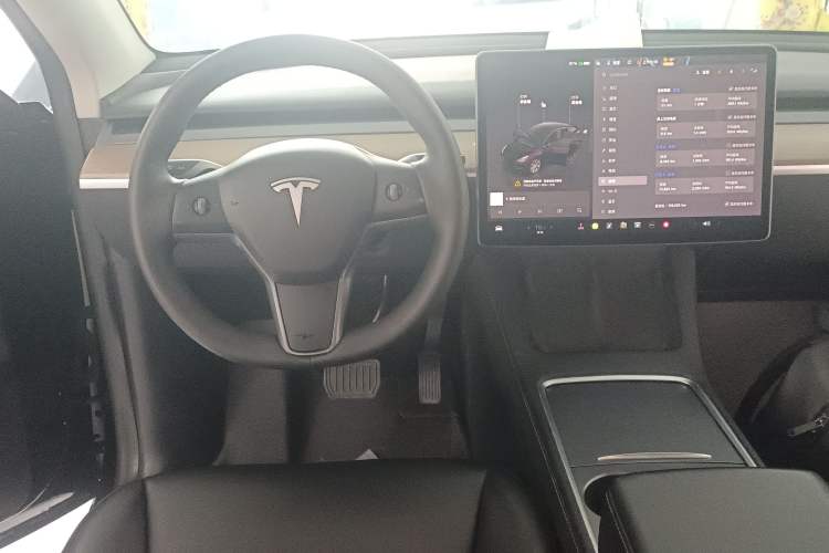 Used Tesla Model Y 2022 Revised Version Rear-Wheel Drive Audio And AC Panel