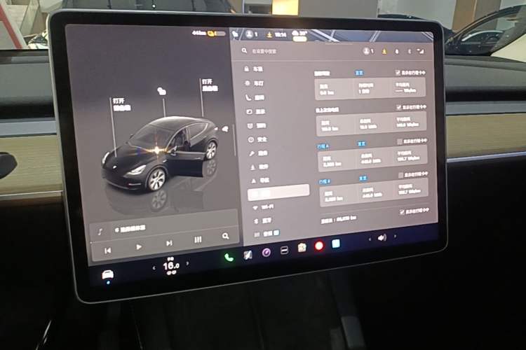 Used Tesla Model Y 2022 Revised Version Rear-Wheel Drive Audio And AC Panel