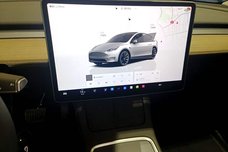 Used Tesla Model Y 2022 Revised Version Rear-Wheel Drive Audio And AC Panel
