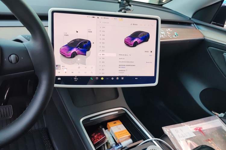 Used Tesla Model Y 2022 Rear-Wheel-Drive Version Audio And AC Panel