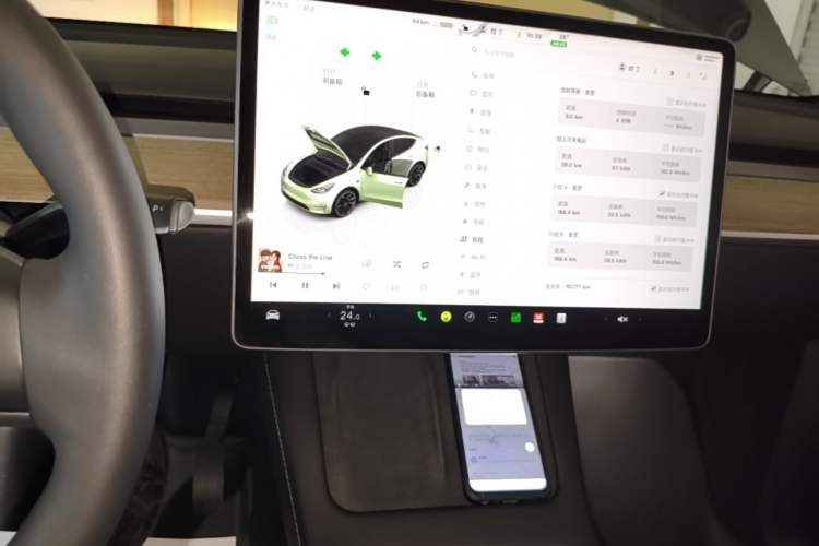 Used Tesla Model Y 2022 Rear-Wheel-Drive Version Audio And AC Panel