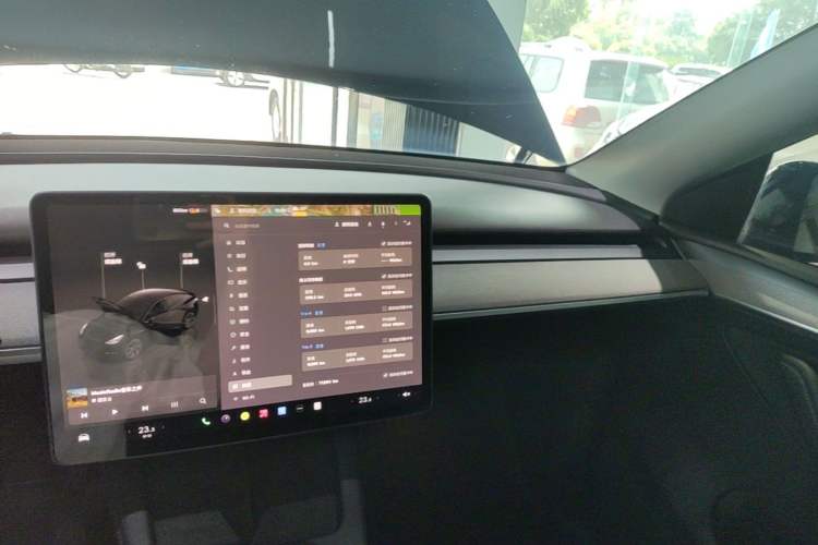 Used Tesla Model Y 2022 Revised Version Rear-Wheel Drive Audio And AC Panel