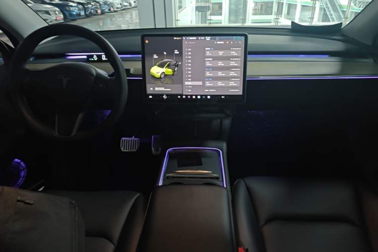 Used Tesla Model Y 2022 Revised Version Rear-Wheel Drive Audio And AC Panel