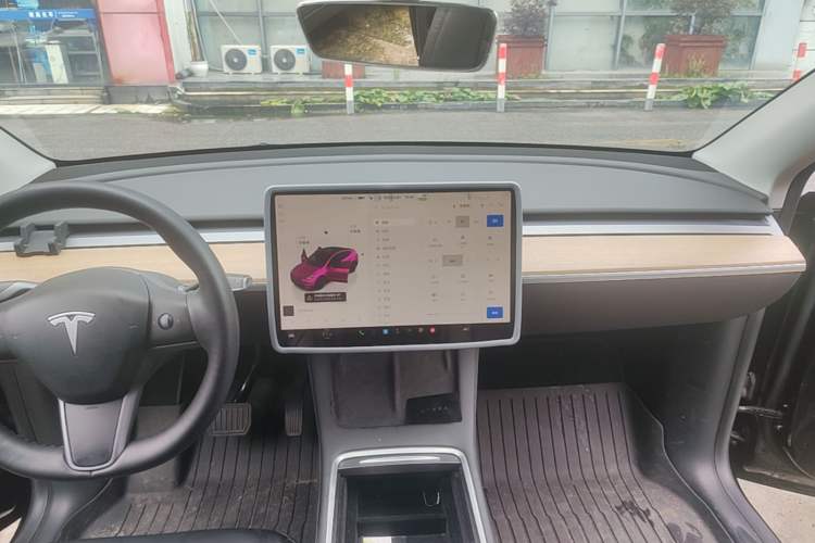 Used Tesla Model Y 2022 Rear-Wheel-Drive Version Audio And AC Panel
