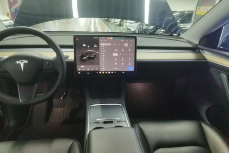 Used Tesla Model Y 2022 Revised Version Long-Range All-Wheel Drive Audio And AC Panel