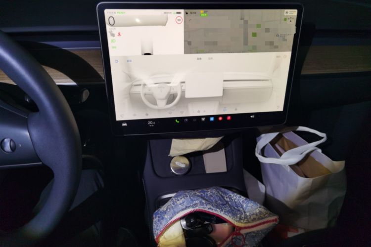 Used Tesla Model Y 2022 Rear-Wheel-Drive Version Audio And AC Panel