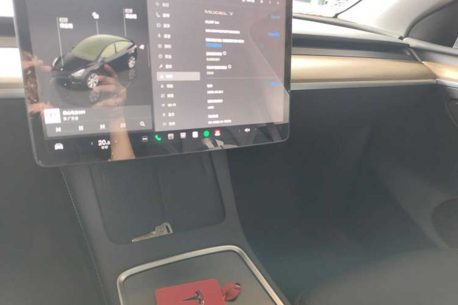 Used Tesla Model Y 2022 Revised Version Rear-Wheel Drive Audio And AC Panel