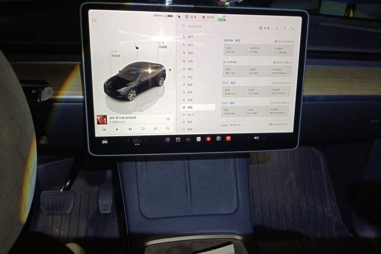 Used Tesla Model Y 2022 Revised Version Rear-Wheel Drive Audio And AC Panel