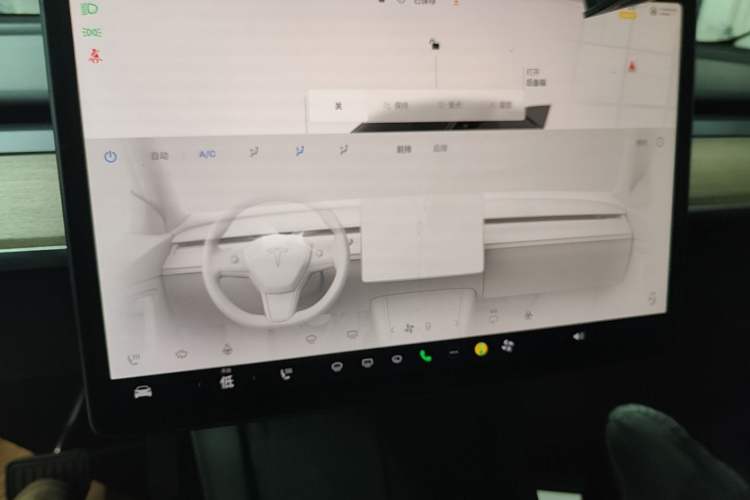 Used Tesla Model Y 2022 Revised Version Rear-Wheel Drive Audio And AC Panel