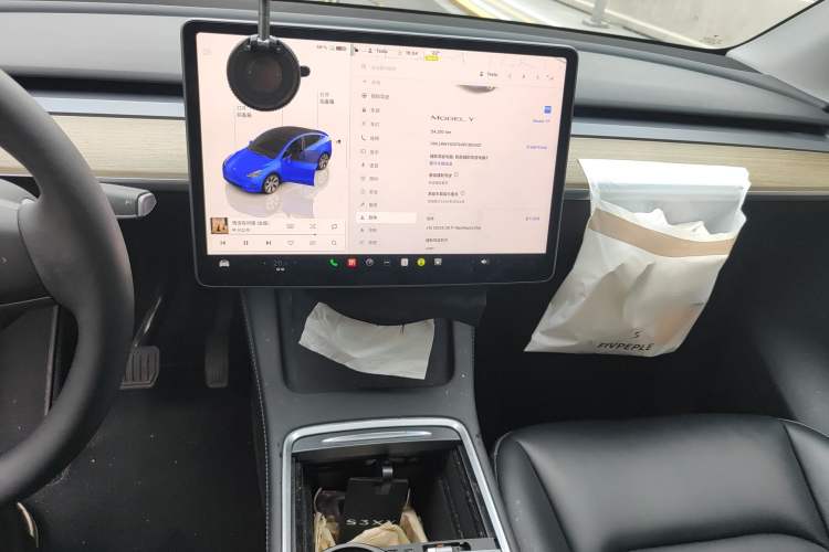Used Tesla Model Y 2022 Revised Version Rear-Wheel Drive Audio And AC Panel