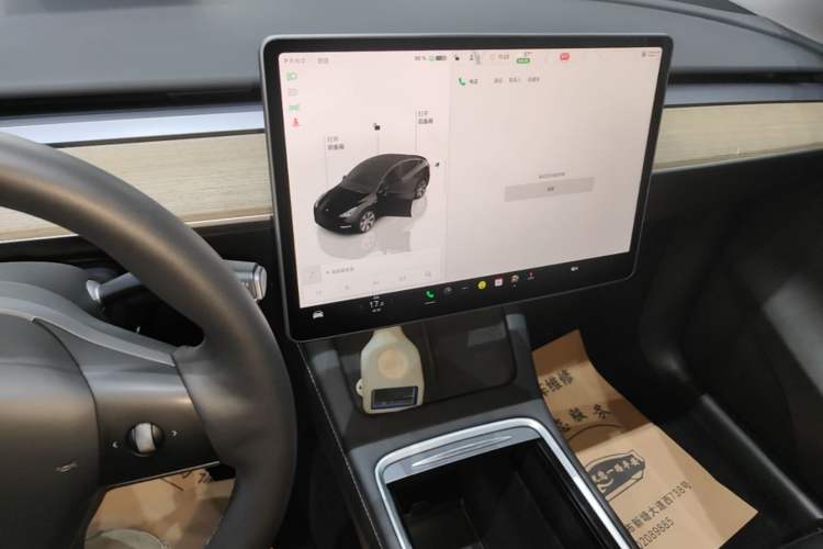 Used Tesla Model Y 2022 Revised Version Rear-Wheel Drive Audio And AC Panel