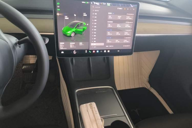 Used Tesla Model Y 2022 Revised Version Rear-Wheel Drive Audio And AC Panel