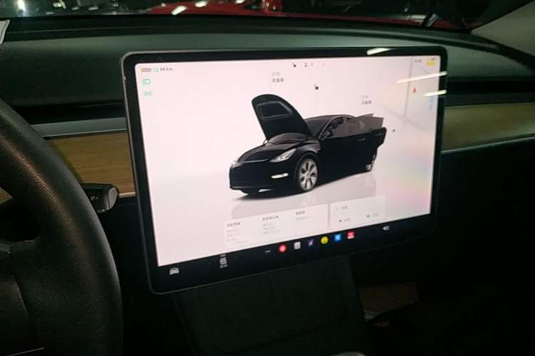 Used Tesla Model Y 2022 Long-Range All-Wheel-Drive Version Audio And AC Panel