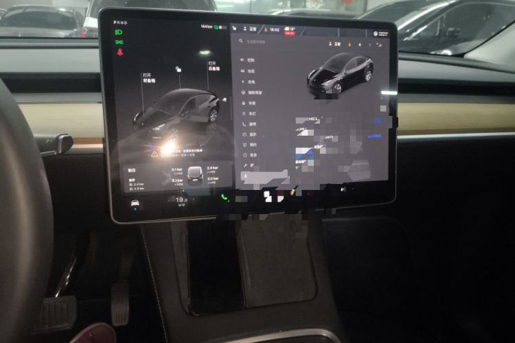 Used Tesla Model Y 2022 Revised Version Rear-Wheel Drive Audio And AC Panel