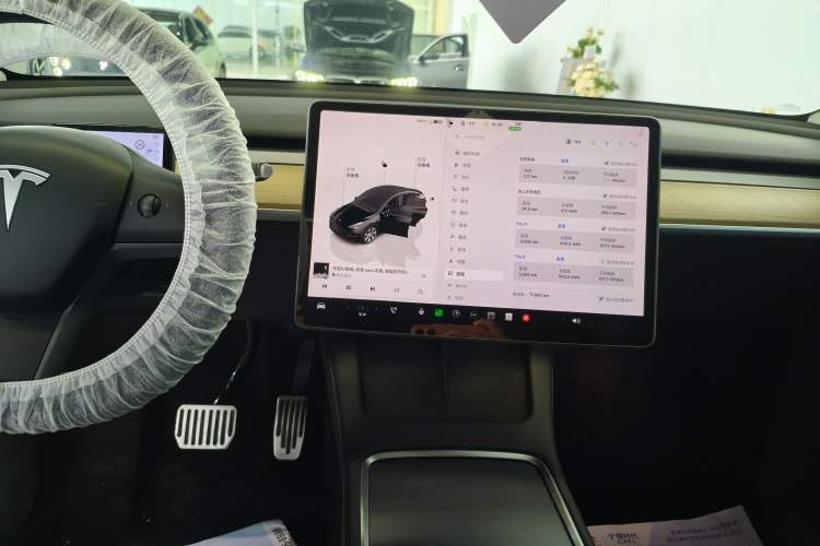Used Tesla Model Y 2022 Revised Version Rear-Wheel Drive Audio And AC Panel