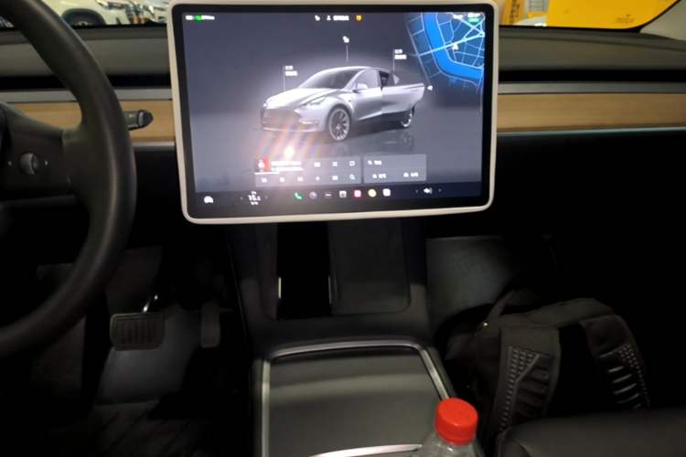 Used Tesla Model Y 2022 Rear-Wheel-Drive Version Audio And AC Panel