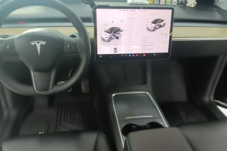 Used Tesla Model Y 2022 Revised Version Rear-Wheel Drive Audio And AC Panel