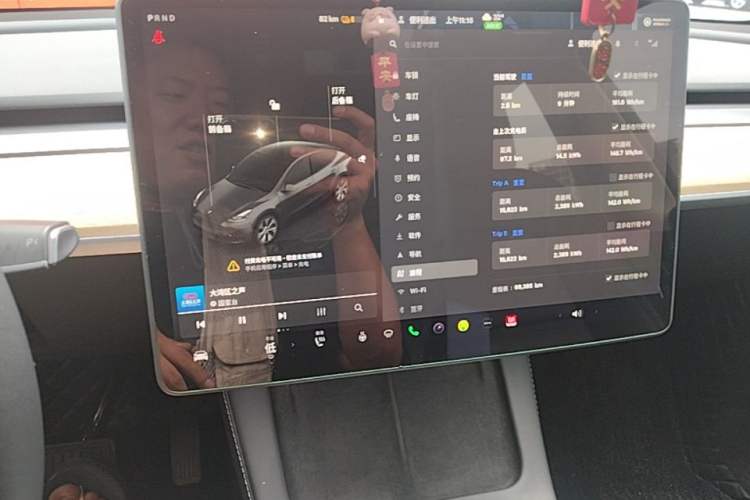 Used Tesla Model Y 2022 Revised Version Rear-Wheel Drive Audio And AC Panel