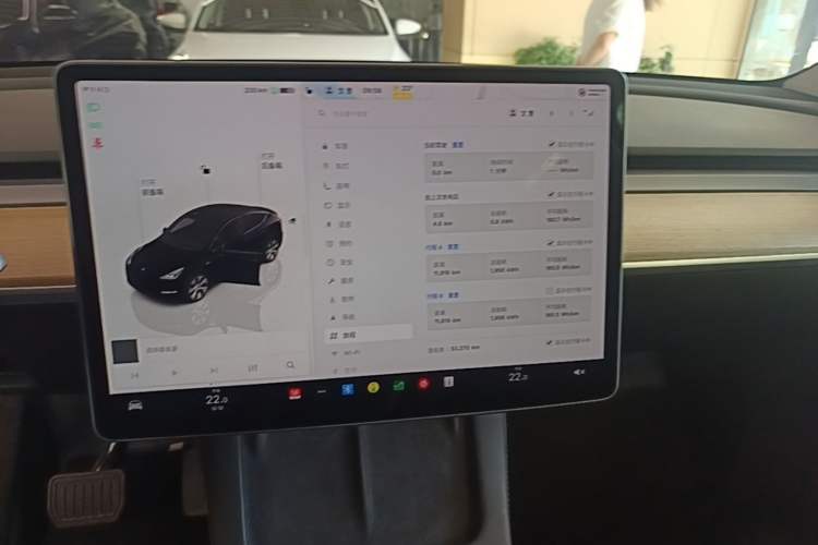 Used Tesla Model Y 2022 Revised Version Rear-Wheel Drive Audio And AC Panel