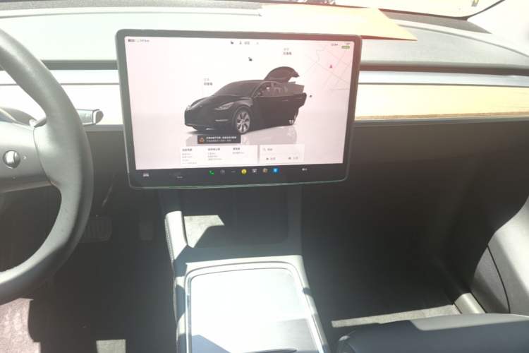 Used Tesla Model Y 2022 Revised Version Rear-Wheel Drive Audio And AC Panel