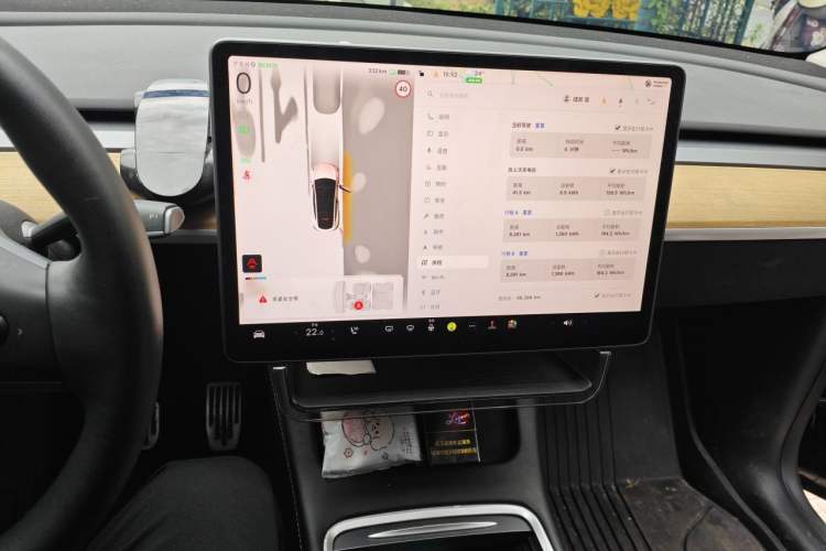 Used Tesla Model Y 2022 Long-Range All-Wheel-Drive Version Audio And AC Panel