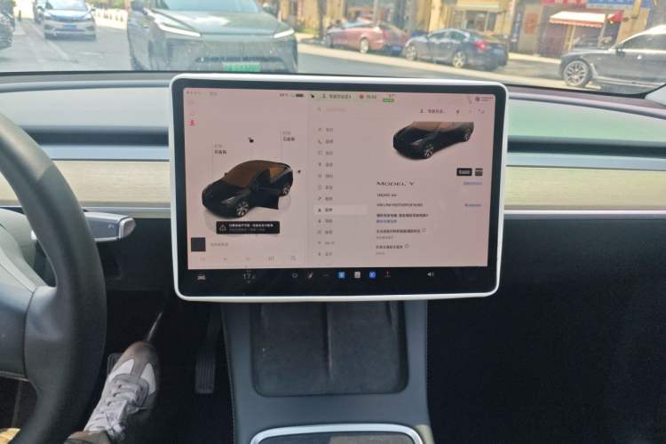 Used Tesla Model Y 2022 Revised Version Rear-Wheel Drive Audio And AC Panel