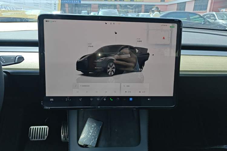 Used Tesla Model Y 2022 Revised Version Rear-Wheel Drive Audio And AC Panel