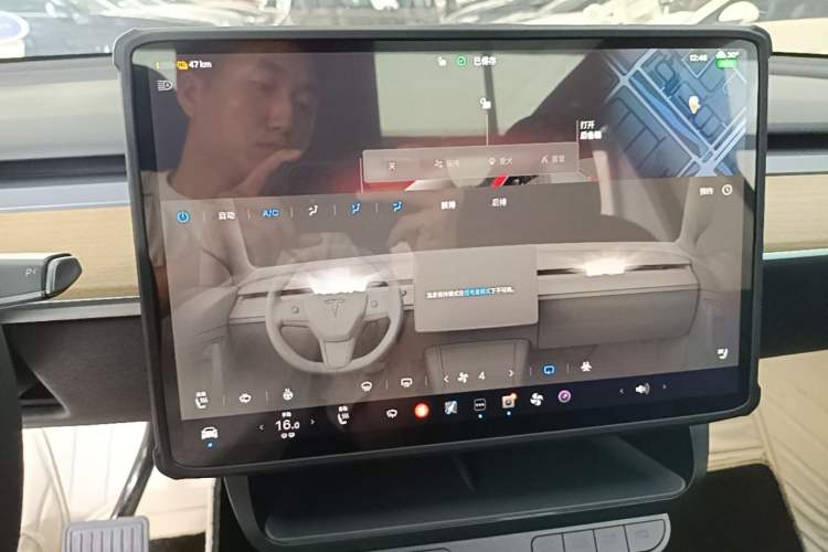 Used Tesla Model Y 2022 Revised Version Rear-Wheel Drive Audio And AC Panel