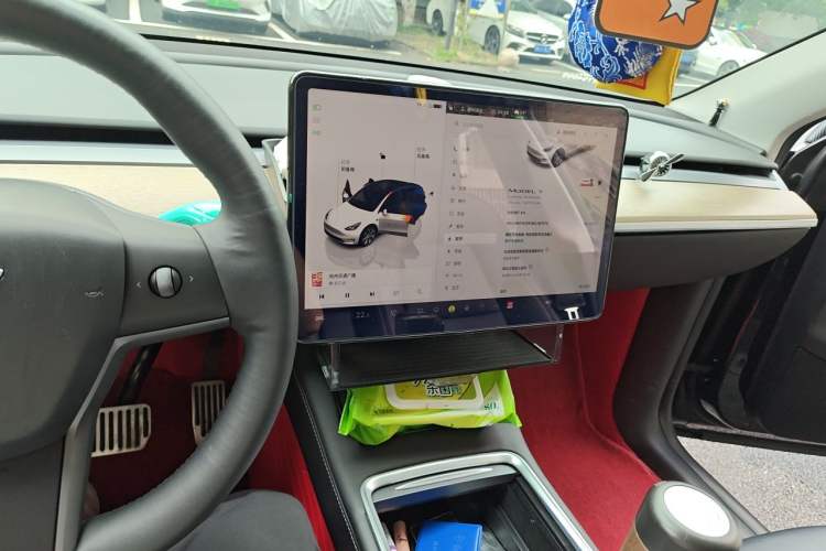 Used Tesla Model Y 2022 Revised Version Long-Range All-Wheel Drive Audio And AC Panel