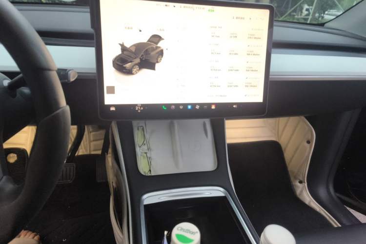 Used Tesla Model Y 2022 Rear-Wheel-Drive Version Audio And AC Panel