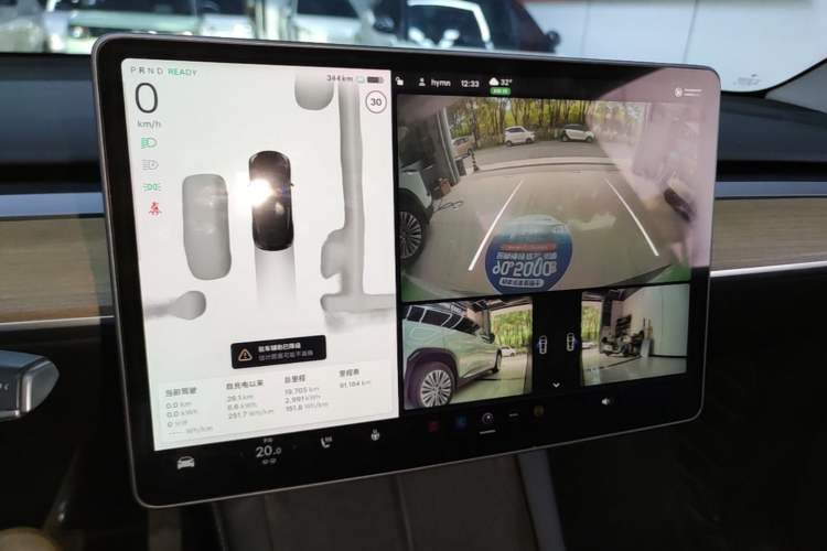 Used Tesla Model Y 2022 Long-Range All-Wheel-Drive Version Audio And AC Panel