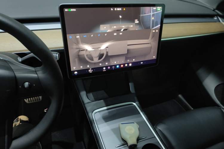 Used Tesla Model Y 2022 Rear-Wheel-Drive Version Audio And AC Panel