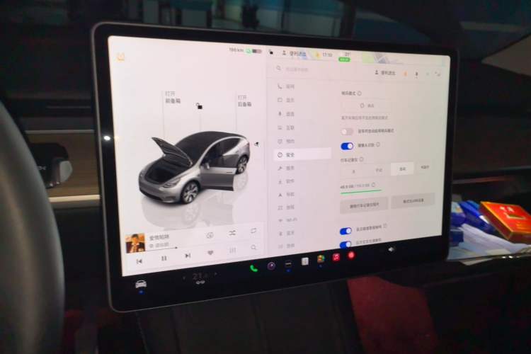 Used Tesla Model Y 2022 Rear-Wheel-Drive Version Audio And AC Panel
