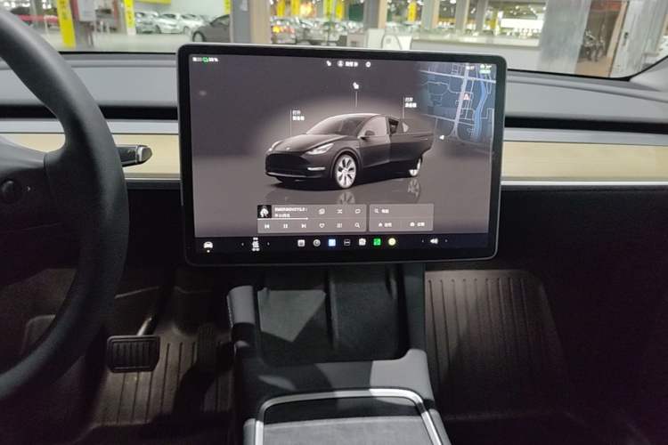 Used Tesla Model Y 2022 Revised Version Rear-Wheel Drive Audio And AC Panel