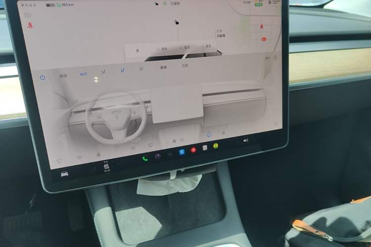 Used Tesla Model Y 2022 Rear-Wheel-Drive Version Audio And AC Panel