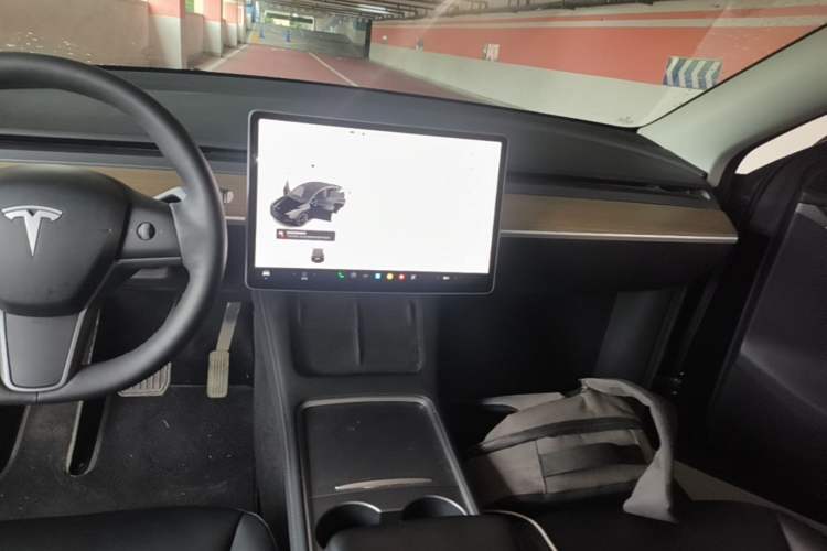 Used Tesla Model Y 2022 Rear-Wheel-Drive Version Audio And AC Panel