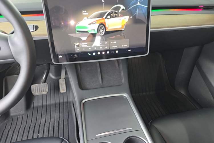 Used Tesla Model Y 2022 Revised Version Rear-Wheel Drive Audio And AC Panel