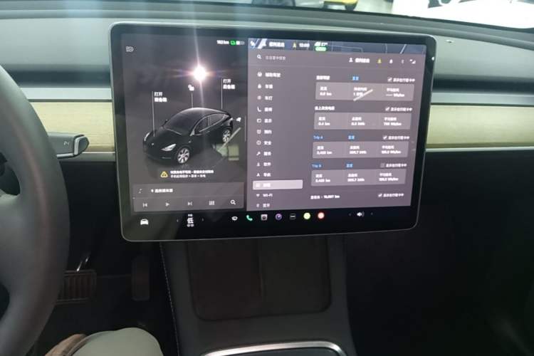 Used Tesla Model Y 2022 Revised Version Rear-Wheel Drive Audio And AC Panel