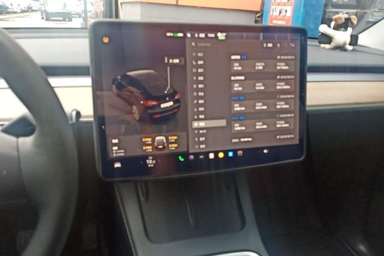 Used Tesla Model Y 2022 Revised Version Rear-Wheel Drive Audio And AC Panel