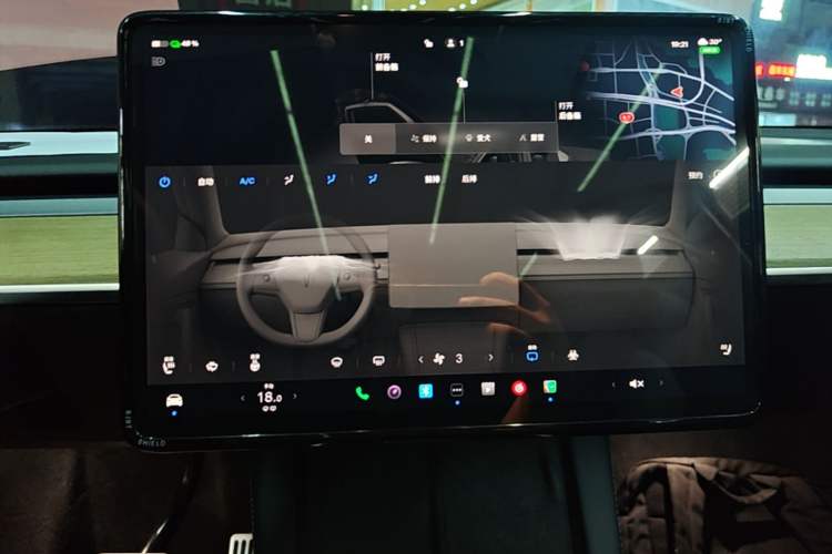 Used Tesla Model Y 2022 Revised Version Rear-Wheel Drive Audio And AC Panel