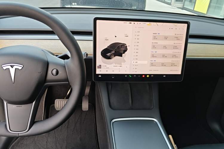 Used Tesla Model Y 2022 Rear-Wheel-Drive Version Audio And AC Panel