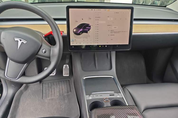 Used Tesla Model Y 2022 Rear-Wheel-Drive Version Audio And AC Panel