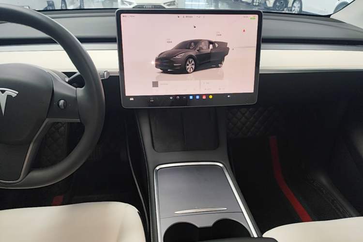 Used Tesla Model Y 2022 Rear-Wheel-Drive Version Audio And AC Panel