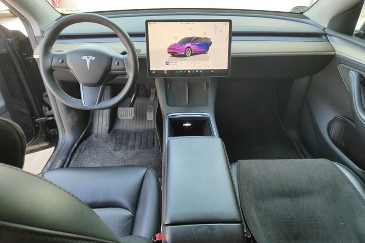 Used Tesla Model Y 2022 Revised Version Rear-Wheel Drive Center Console