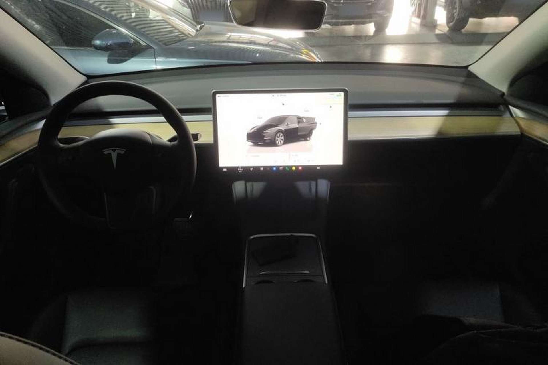 Used Tesla Model Y 2022 Revised Version Rear-Wheel Drive Center Console
