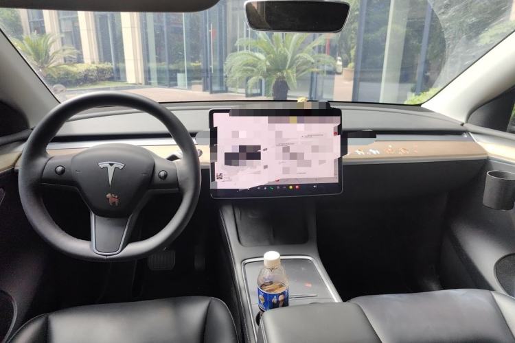 Used Tesla Model Y 2022 Revised Version Rear-Wheel Drive Center Console
