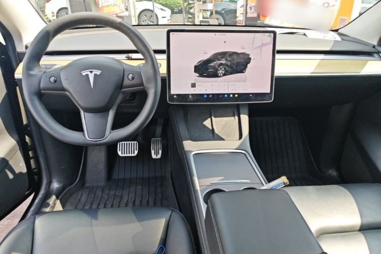 Used Tesla Model Y 2022 Revised Version Rear-Wheel Drive Center Console